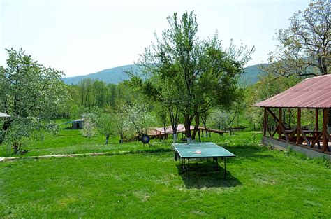 Campsites in Romania 2022 from £6/nt - Pitchup