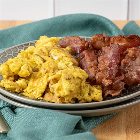 Bacon & Eggs Skillet (One Pan Meal) Keto & Paleo Approved