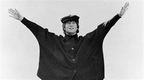 10 Best John Lennon Songs of All Time - Singersroom.com