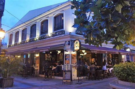 Guide to the Nightlife in Macao | Night life, Unesco world heritage, Local pubs