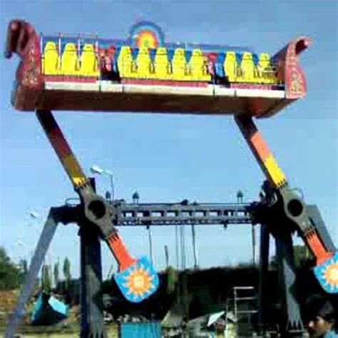 Flying Carpet Amusement Rides at Rs 4250000 | Raispur | Ghaziabad | ID ...