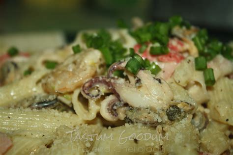 Mixed Seafood Pasta with a Creamy White Wine Sauce | Tastum Goodum