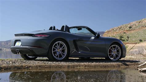 2017 Porsche 718 Boxster S Review Concludes That Something Is Woefully Missing - autoevolution