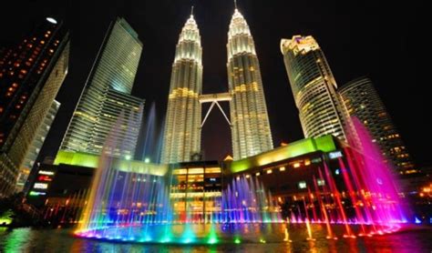 Poster Lukisan Menara Klcc - .chedinsphere.: Kuala Lumpur dalam sejarah ...