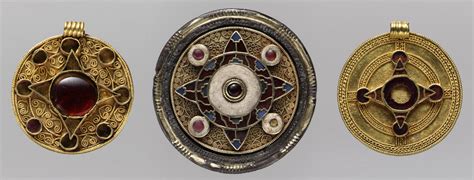 Pendant | Anglo-Saxon | The Met