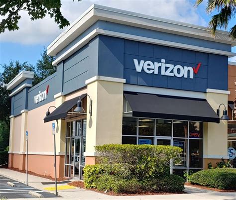 VERIZON - Updated December 2024 - 22 Reviews - 1025 Bruce B Downs Blvd, Wesley Chapel, Florida ...