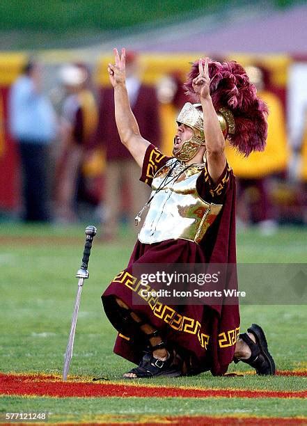 Usc Mascot Photos and Premium High Res Pictures - Getty Images