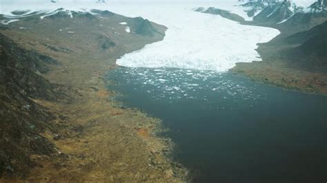 Global Warming Effect on Glacier Melting in Norway, Motion Graphics