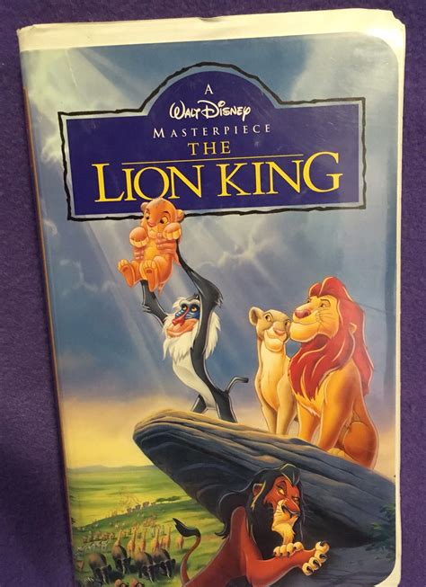 Lion King Oh My Disney VHS Clutch NWT - lagoagrio.gob.ec