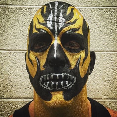 wwe @goldust tries out some new #Pirates inspired #facepaint before # ...