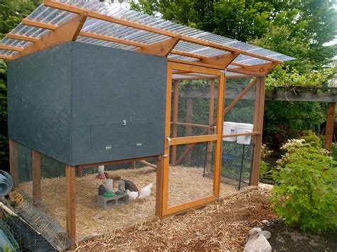 Chicken Coop Roof Plans ~ DIY Chicken Coop from Plans