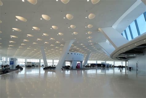 A Look Inside the Newly Complete Terminal 5 Expansion at O'Hare International Airport - Chicago ...