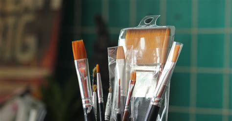 Assorted-type Painting Brush Set · Free Stock Photo