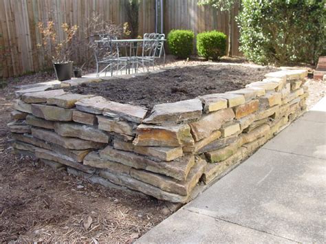 Re-Do Your Landscape with Raised Garden Beds: 5 Ideas