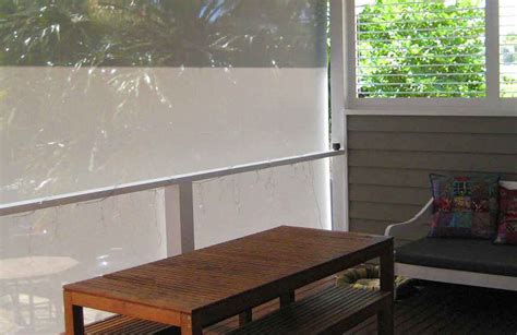 Retractable Awnings - Retractable Outdoor Awnings