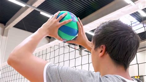 Overhead pass Volleyball - YouTube