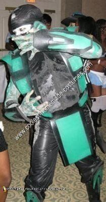 Coolest Homemade Mortal Kombat Reptile Costume