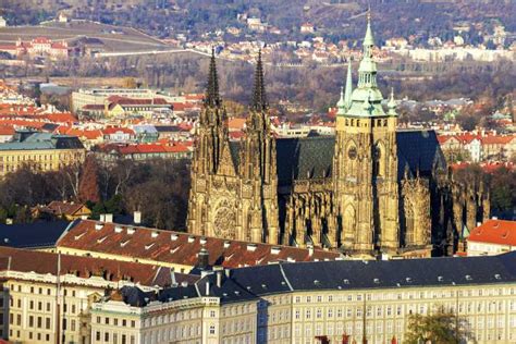 Prague Castle Ticket and Introductory Overview | GetYourGuide