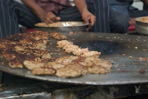 13 Best Street Food in Lucknow, Street Food in Lucknow