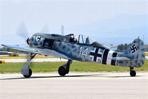 Luftwaffe Focke Wulf Fw 190 A8 White 14 N190RF - a photo on Flickriver