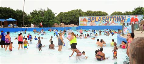 Summer Fun at Splashtown San Antonio! ~ The Dias Family Adventures