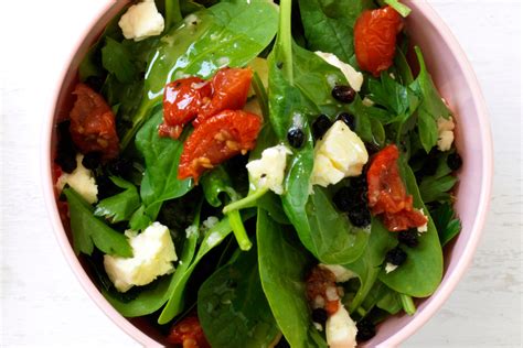 Baby spinach, semi-dried tomato and feta salad