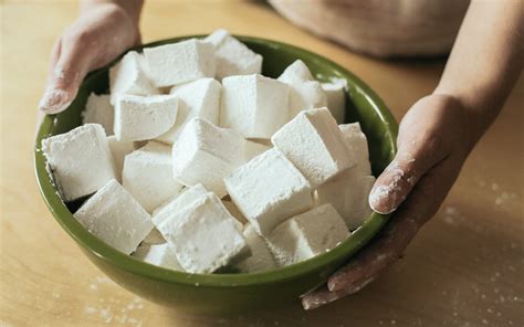 How To Make Marshmallows: DIY Marshmallows | Dunn DIY