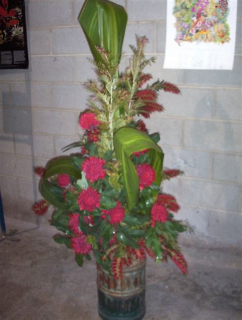 Using Waratah In Floral Arrangements | Mallee Native Plants