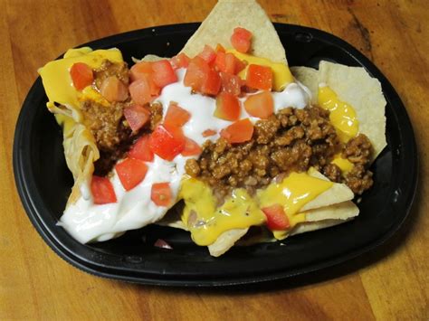 Review: Taco Bell - Nachos Supreme | Brand Eating