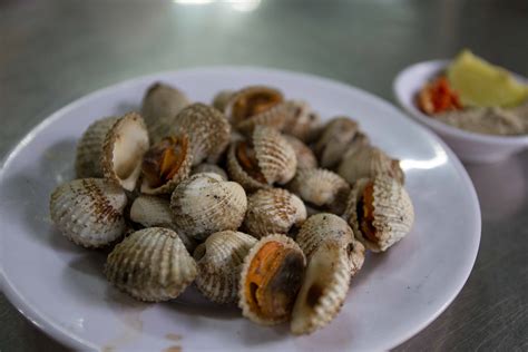 How-To Guide: Sea Snails (Ốc) In Saigon - The Christina's Blog