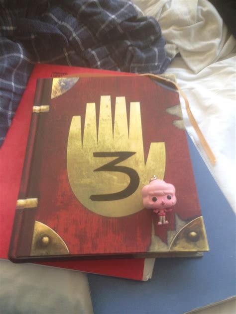 Pink with Ford's Journal! (PLus UPDATE!) : r/stevenuniverse