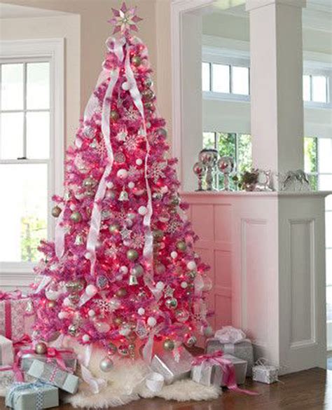 20 Awesome Pink Christmas Tree Ideas | HomeMydesign