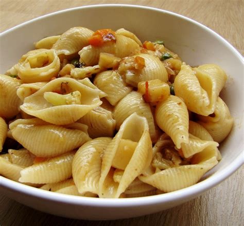 Super Yummy Recipes: Jumbo Shell Pasta With Delighful Soupy Flavor