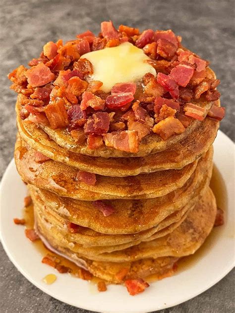 Bacon Pancakes with Maple Syrup - BENSA Bacon Lovers Society