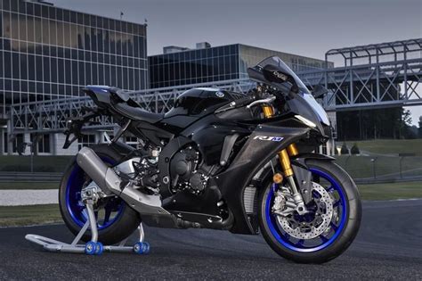 2020 Yamaha YZF-R1 / R1M | Top Speed