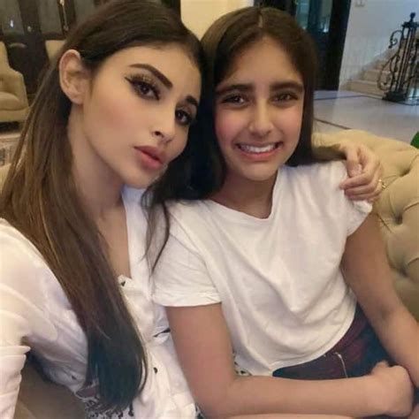 Naagin actress Mouni Roy's pictures with kids are just too adorable