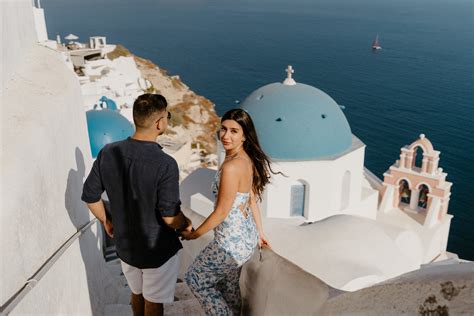 Oia, Santorini, Greece Couples Session - emilyvandeheyphotography.com