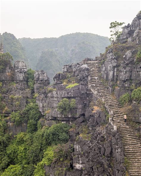 Mua Caves (Hang Mua) - The best views in Ninh Binh — Walk My World