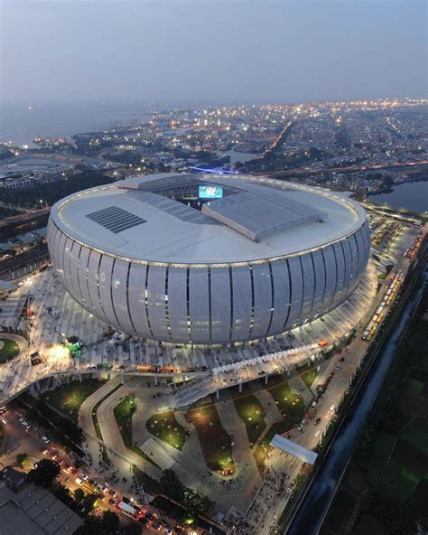 Jakarta International Stadium – StadiumDB.com