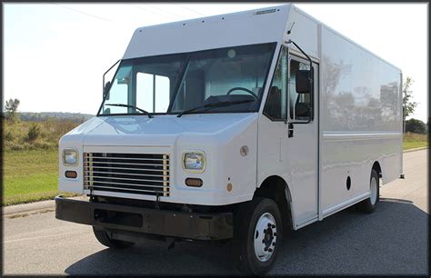 NEW 2023 FORD F-59 P1000 20 FOOT LONG PACKAGE TRUCK INVENTORY