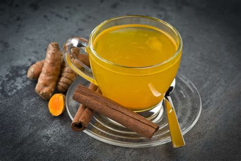 22 Benefits of Drinking Tea in the Evening with Turmeric - TeaFame