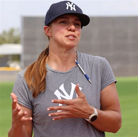 Rachel Balkovec injury: Yankees coach's inspiring message