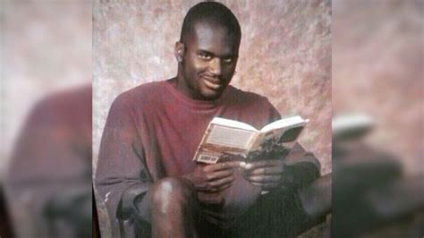 Shaq Reading | Know Your Meme