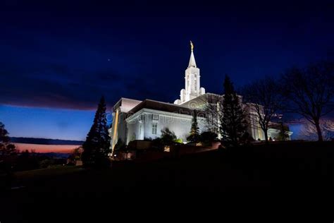 Bountiful Utah Mormon Temple At Night Stock Image - Image of jesus, christianity: 190727855