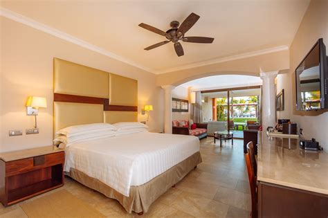 Rooms - Barcelo Maya Beach Resort - Riviera Maya | Transat