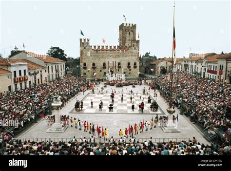 Marostica Veneto (Vi) Chess Game Stock Photo, Royalty Free Image: 48050001 - Alamy