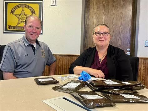 St. Louis County Jail Receives Donation Of Naloxone Kits