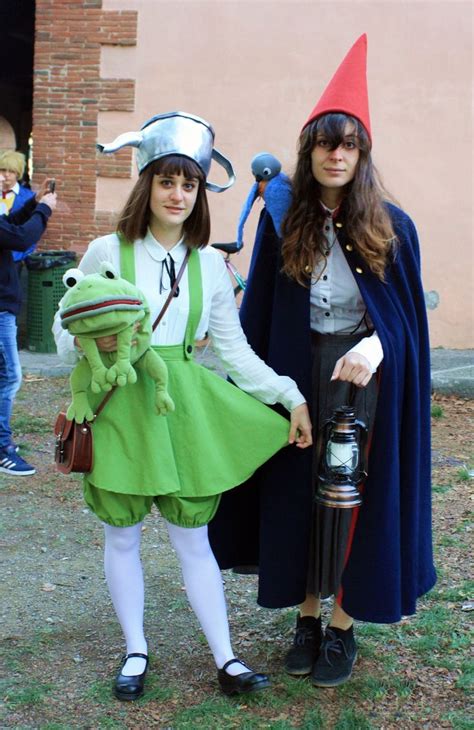 Wirt and Greg fem cosplay | Cosplay outfits, Cute couple halloween costumes, Couples halloween ...