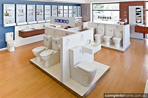 Central Plumbing Plus' showroom. #bathroomshowrooms | Showroom interior design, Interior shop ...