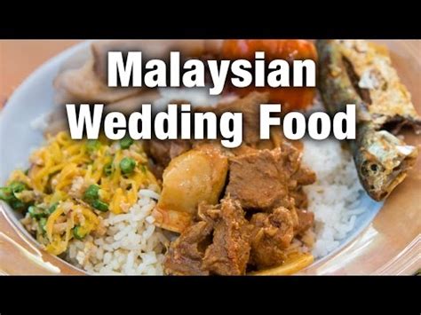 Amazing Food at a Malaysian Wedding and a Surprise Durian! - YouTube